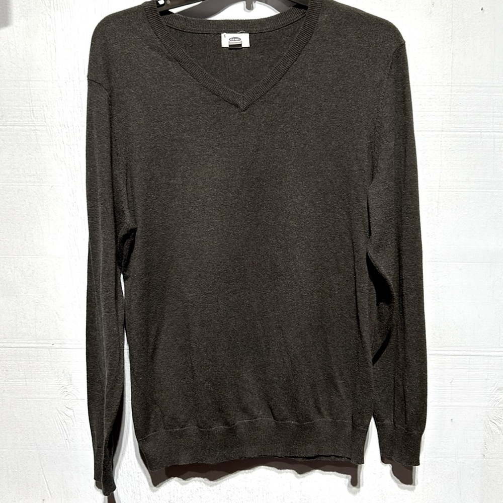 Old Navy Dark Gray CrewNeck Pullover sweater